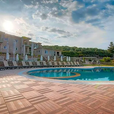 Baywatch Ξενοδοχείο 4*